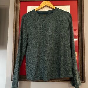 Fabletics Women's Long Sleeve Underscrub